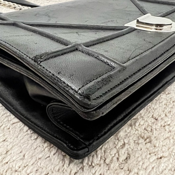 Dior Diorama Medium Flap Bag - Picture 4 of 14